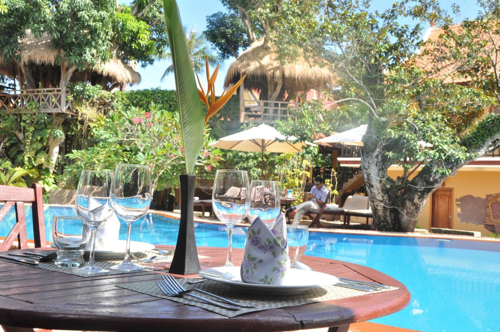 Palm House Boutique Resort Kep Esterno foto