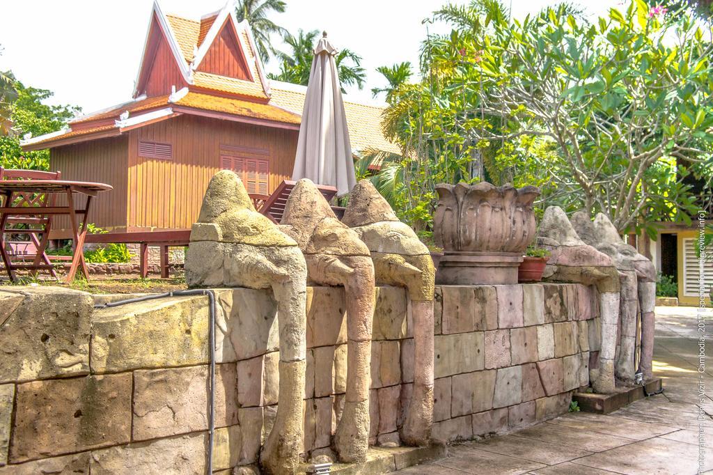 Palm House Boutique Resort Kep Esterno foto