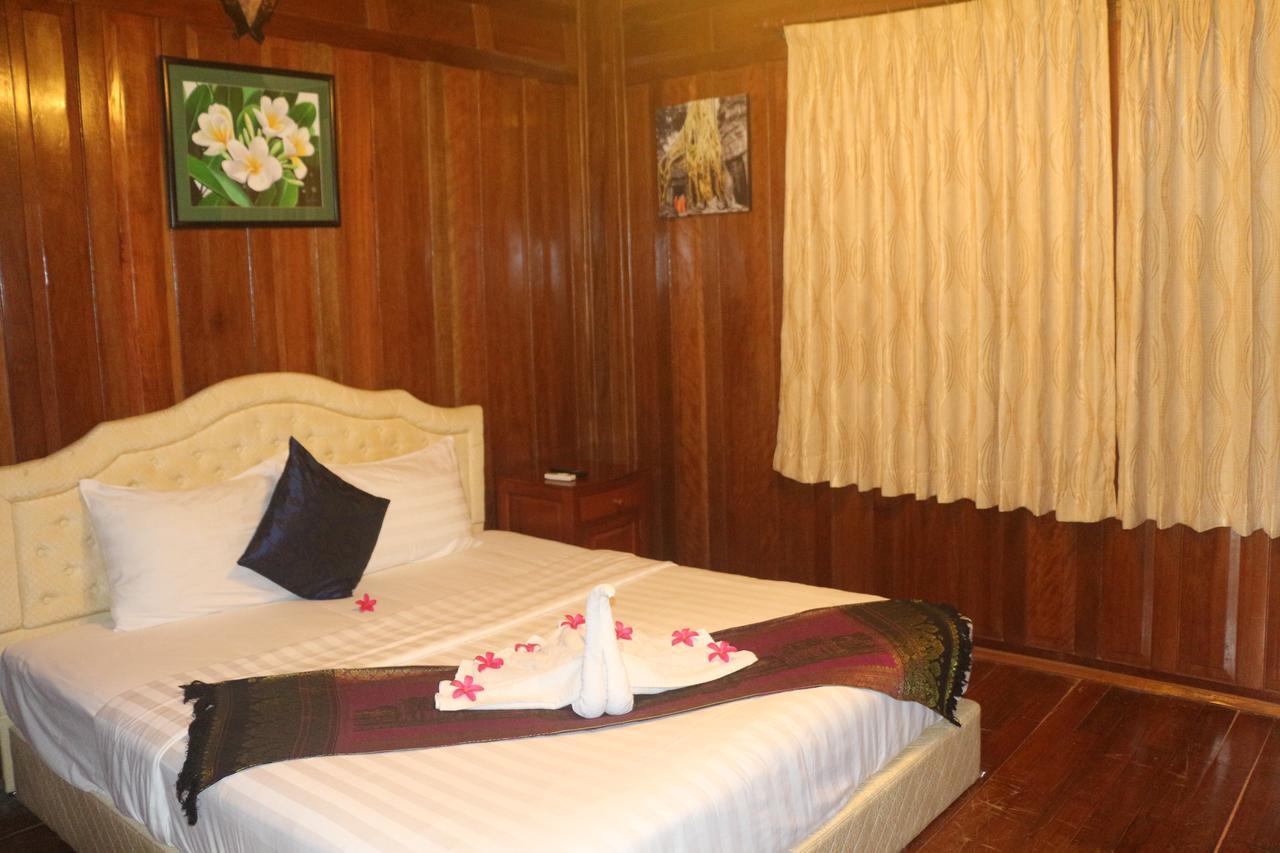 Palm House Boutique Resort Kep Esterno foto