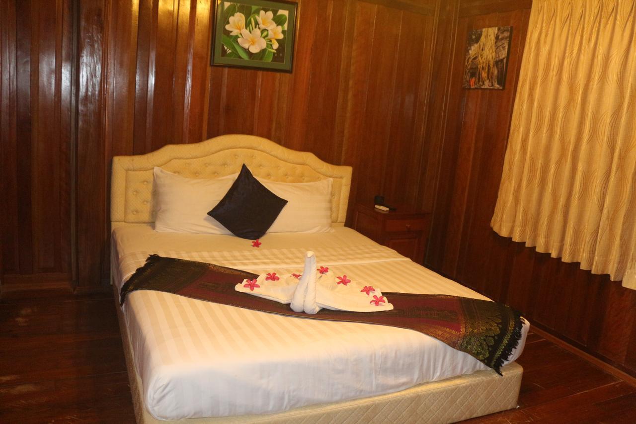 Palm House Boutique Resort Kep Esterno foto
