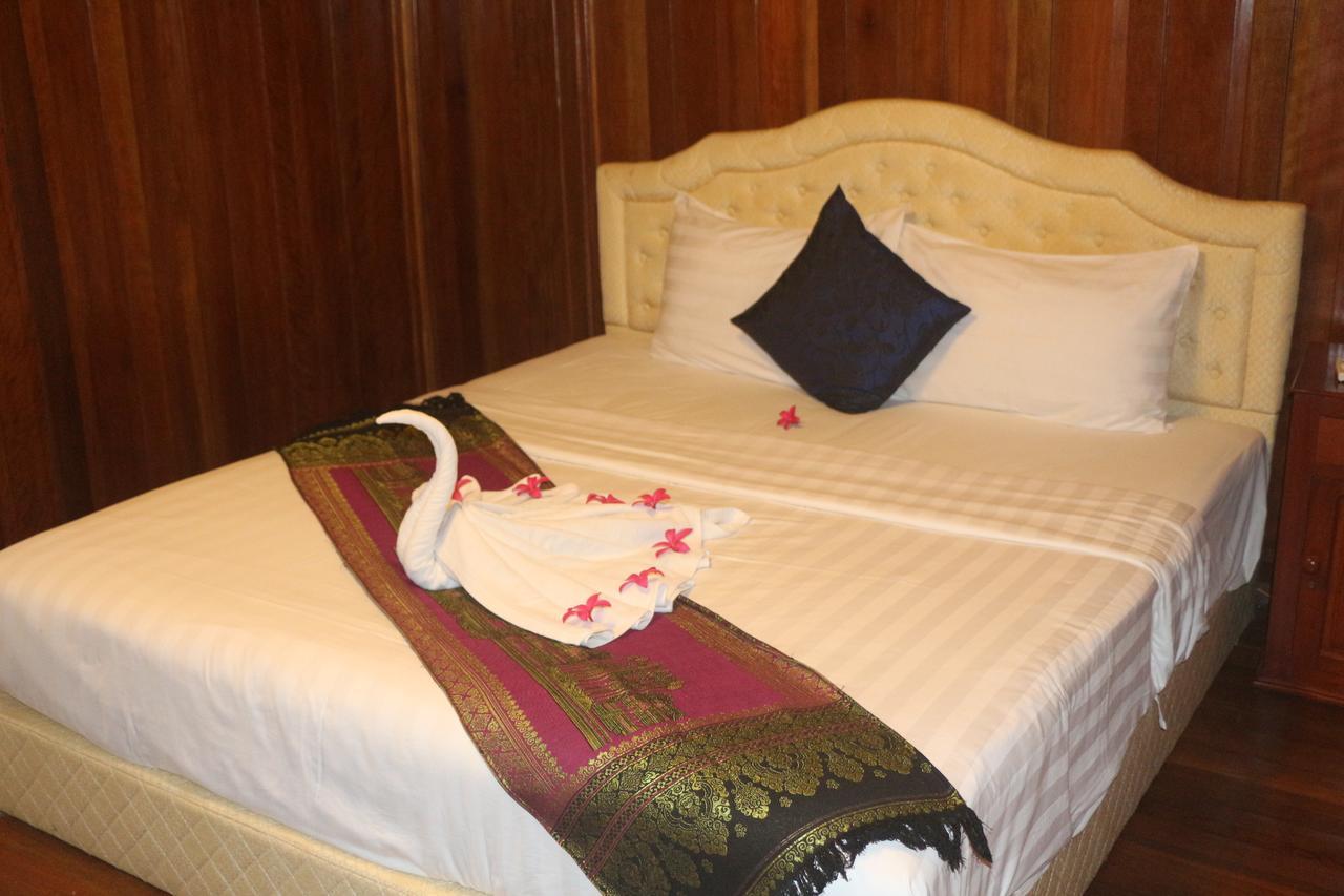Palm House Boutique Resort Kep Esterno foto