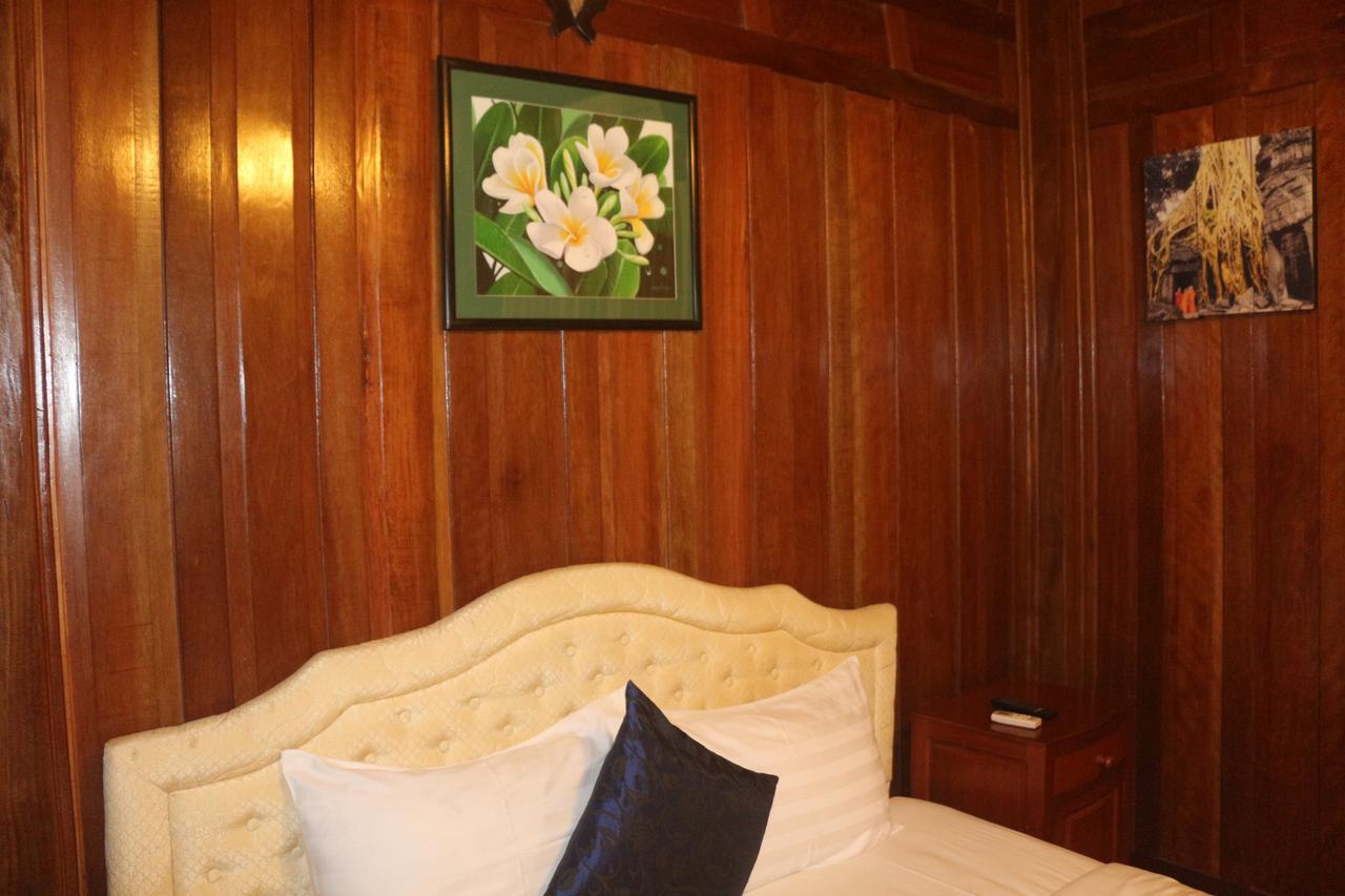Palm House Boutique Resort Kep Esterno foto