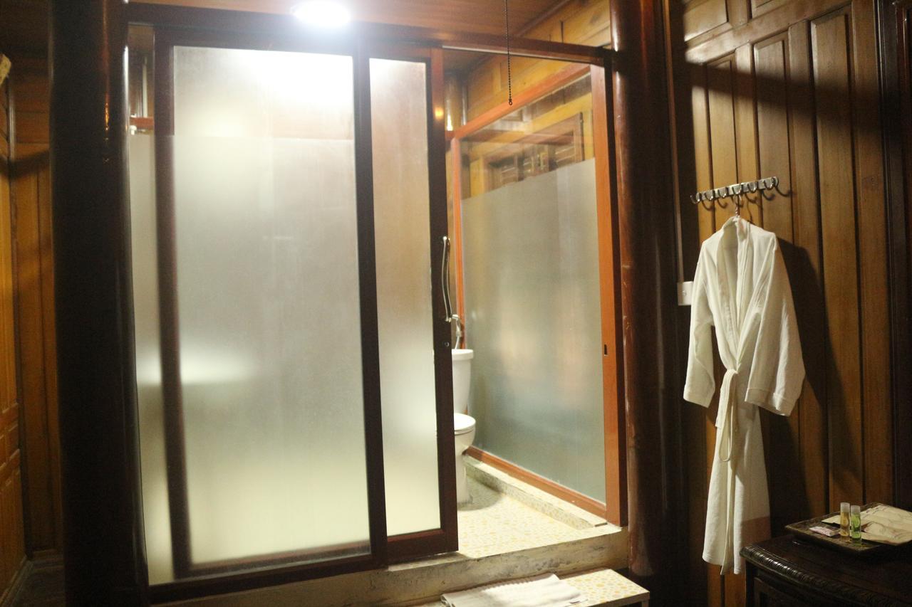 Palm House Boutique Resort Kep Esterno foto